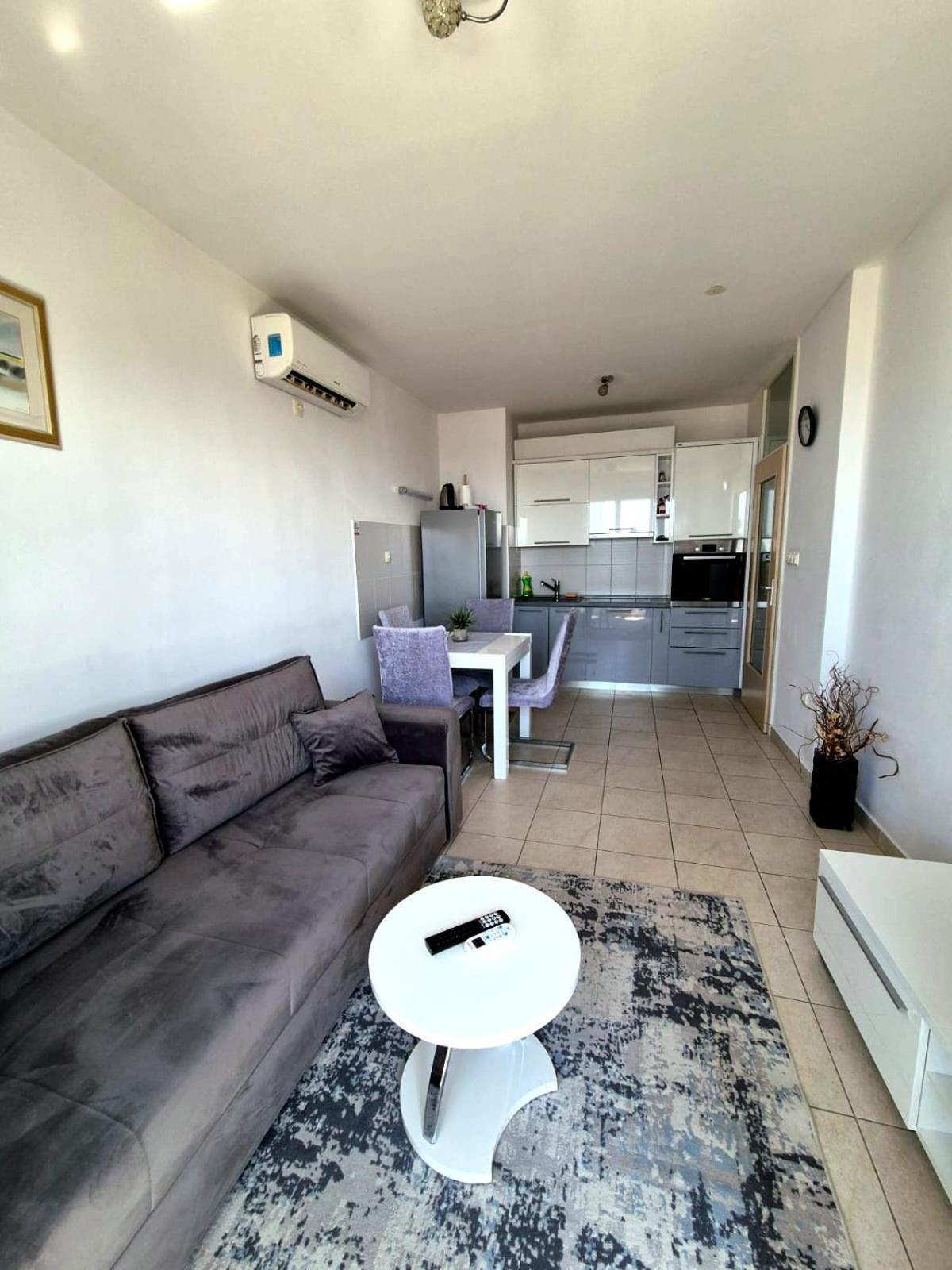 Apartman Apollo 2 Makarska Exterior photo